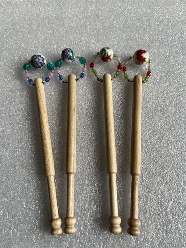 Set wooden lace bobbins - 4,