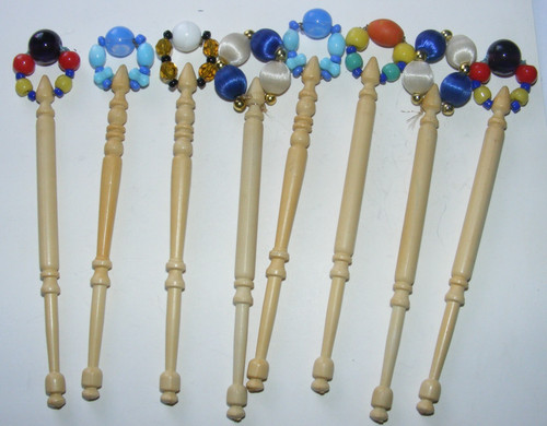 Job lot lace - , bobbins