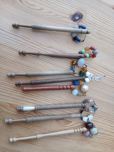 Job lot old wooden - of, lace