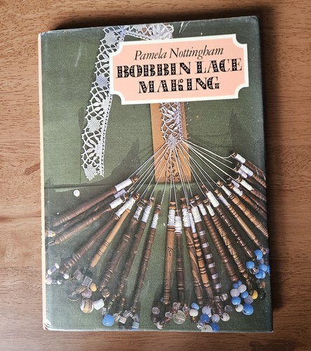 Bobbin lace making pamela - making, by