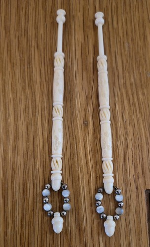 Vintage bone lace making - x,